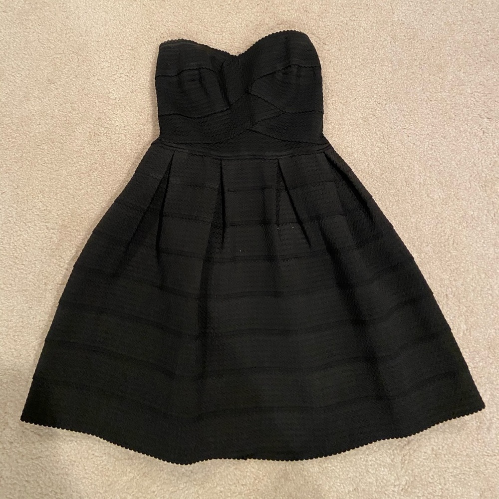 B. Darlin sweetheart neckline strapless dress